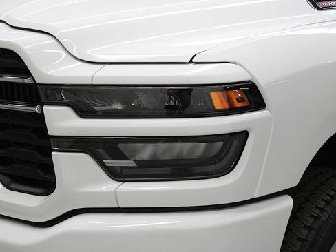 New 2026 RAM 2500 Big Horn AWD/4WD image 42
