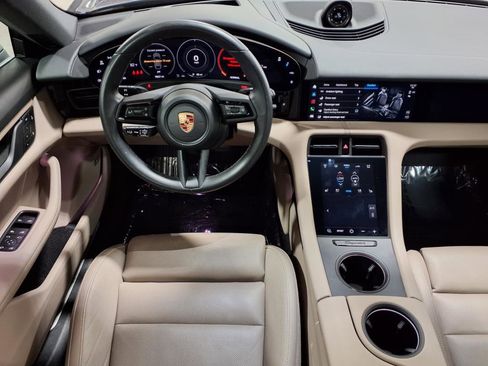 Used 2024 Porsche Taycan 4S image 19