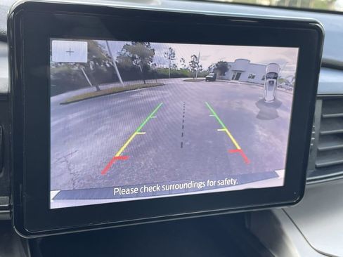 Used 2021 Ford Explorer XLT w/ Class III Trailer Tow Package image 30