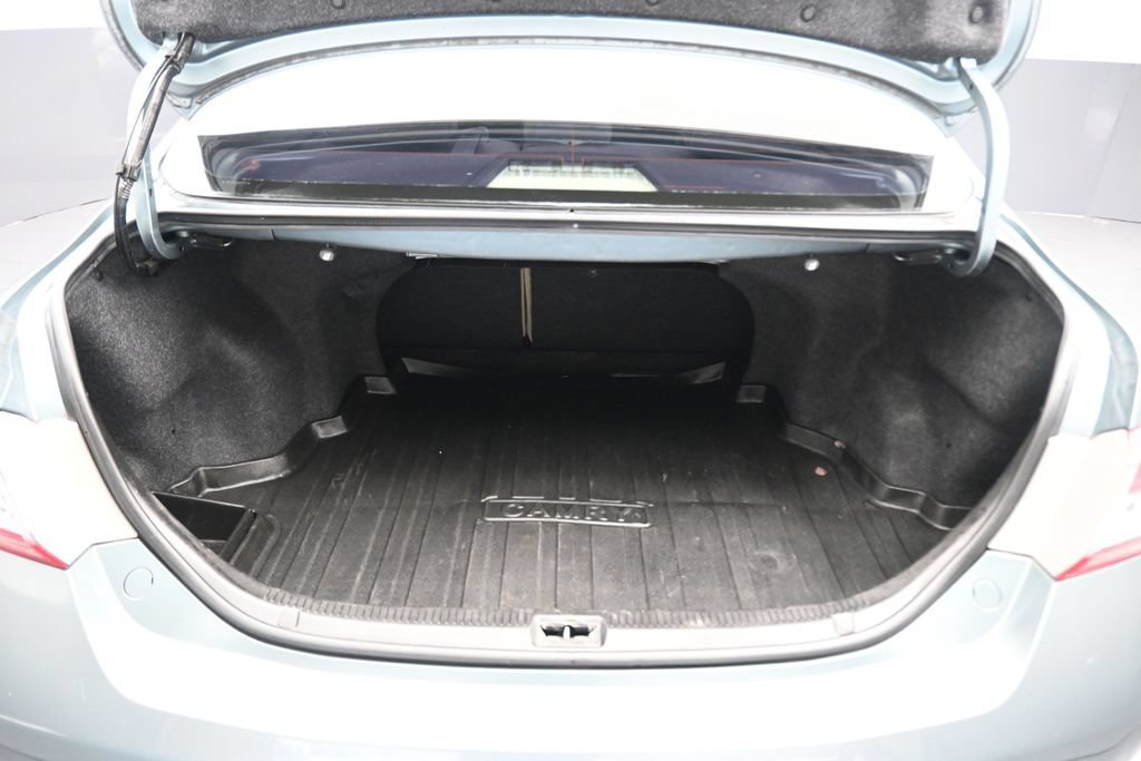 Used 2011 Toyota Camry LE w/ LE Extra-Value Pkg FWD image 38