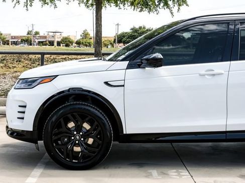 New 2026 Land Rover Discovery Sport Landmark AWD/4WD image 13