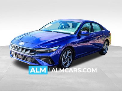Used 2025 Hyundai Elantra SEL