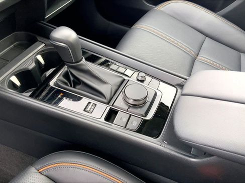 Used 2025 MAZDA CX-50 AWD 2.5 Hybrid w/ Weather Package image 17