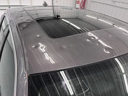 Used 2015 Chrysler 300 Limited RWD image 29