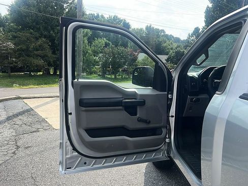 Used 2016 Ford F150 XL RWD image 16