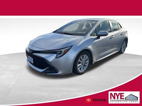 Used 2023 Toyota Corolla SE image 1