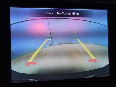 Used 2025 Chrysler Voyager LX FWD image 11