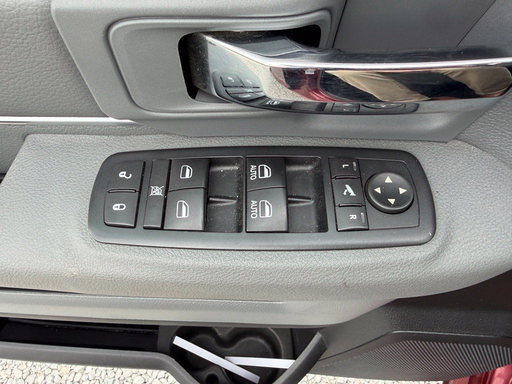 Used 2016 RAM 1500 Big Horn AWD/4WD image 13