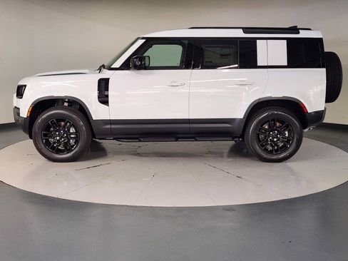 Used 2026 Land Rover Defender 110 S AWD/4WD image 10