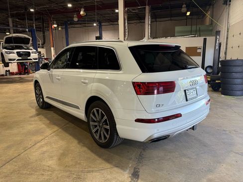 Used 2017 Audi Q7 3.0T Premium Plus AWD/4WD image 4