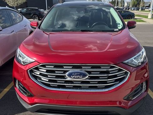 Used 2021 Ford Edge SEL w/ Convenience Package AWD/4WD image 2