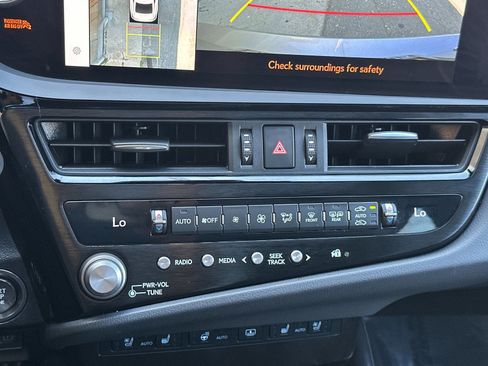 Used 2023 Lexus ES 350 F Sport w/ Accessory Package (Z1) FWD image 23
