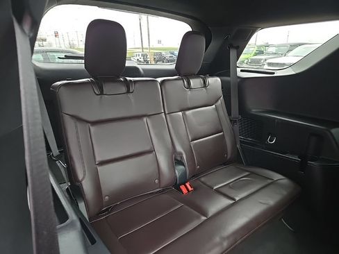 Used 2025 Ford Explorer Platinum w/ LUX Leather Package AWD/4WD image 85