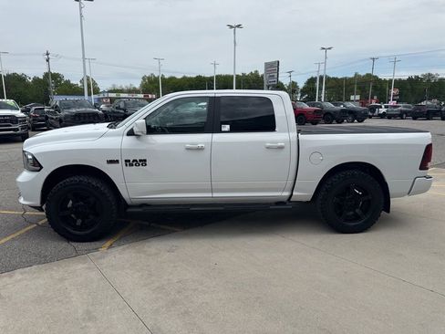 Used 2018 RAM 1500 Sport w/ Convenience Group AWD/4WD image 8