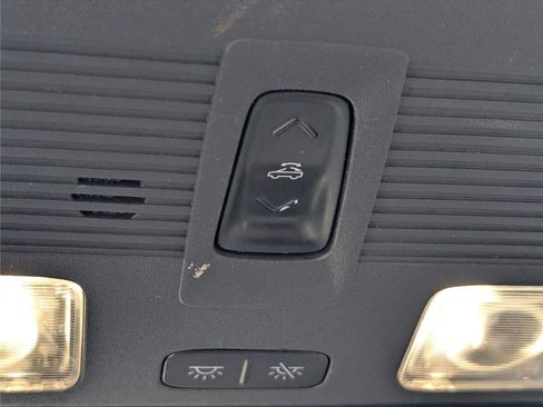 Used 2024 Ford Mustang Premium image 25