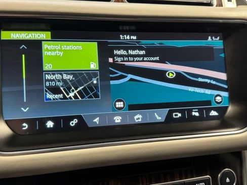 Used 2017 Land Rover Range Rover HSE image 23