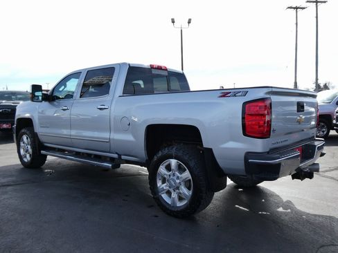 Used 2019 Chevrolet Silverado 2500 LTZ w/ Duramax Plus Package image 7