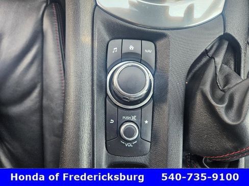 Used 2016 MAZDA MX-5 Miata Grand Touring image 38