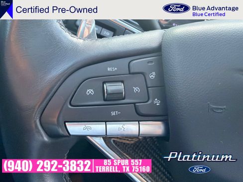 Used 2023 Cadillac XT6 Sport w/ Technology Package AWD/4WD image 18