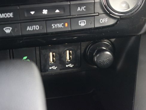 Used 2023 Mitsubishi Eclipse Cross SE image 27