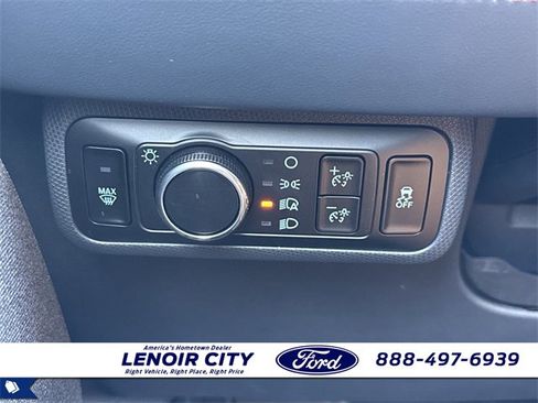 Used 2025 Ford Mustang Mach-E Premium w/ Sport Appearance Package image 18