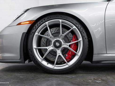 Used 2022 Porsche 911 GT3 RWD image 4
