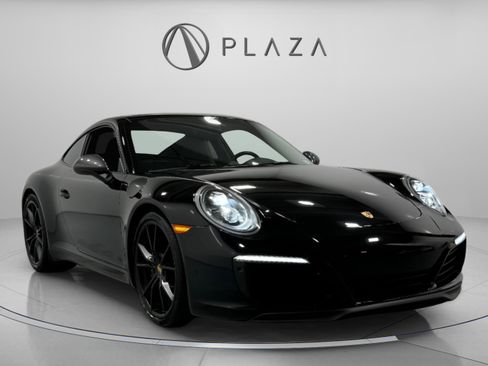 Used 2019 Porsche 911 Carrera T image 7