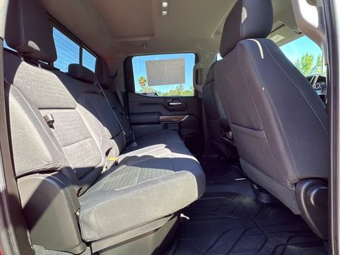 Used 2019 Chevrolet Silverado 1500 LT Trail Boss image 12