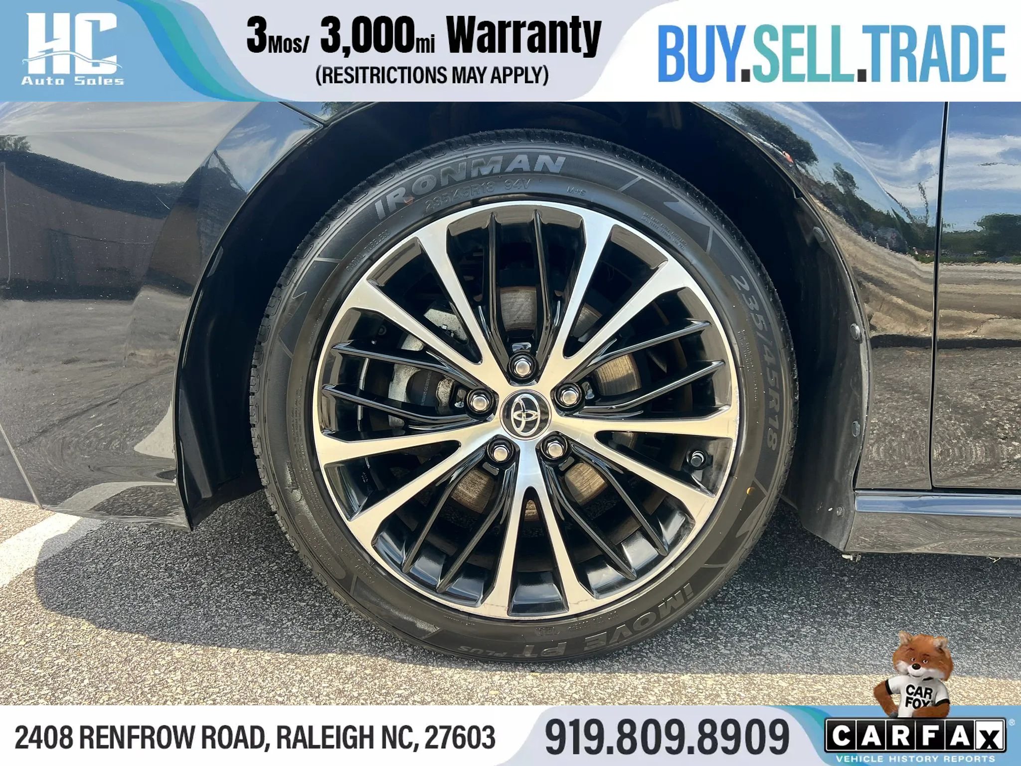 Used 2019 Toyota Camry SE w/ Convenience Package FWD image 10