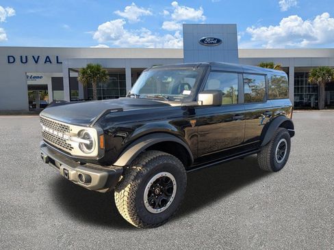 New 2025 Ford Bronco Badlands w/ Sasquatch Package AWD/4WD image 8