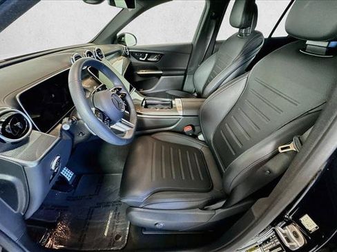 Used 2026 Mercedes-Benz GLC 300 image 18