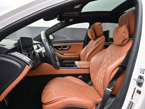 Used 2023 Mercedes-Benz S 580 4MATIC Sedan image 10