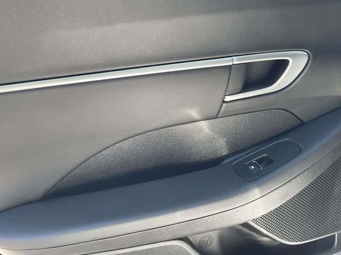 Certified 2024 Hyundai Sonata SEL FWD image 9