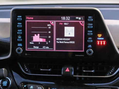 Used 2022 Toyota C-HR Limited FWD image 16