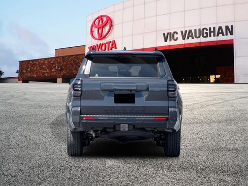 New 2026 Toyota 4Runner TRD Sport AWD/4WD image 4