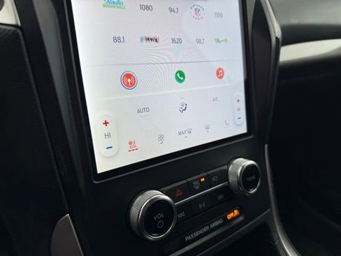 Certified 2024 Ford Edge SEL w/ Convenience Package image 31