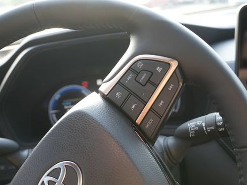 Used 2026 Toyota Grand Highlander AWD Hybrid image 31
