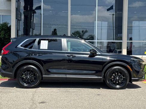 Used 2023 Honda CR-V Sport image 3