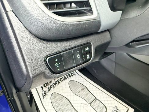 Used 2023 Kia Seltos LX AWD/4WD image 17