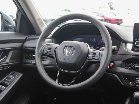 Certified 2023 Honda Accord EX image 16