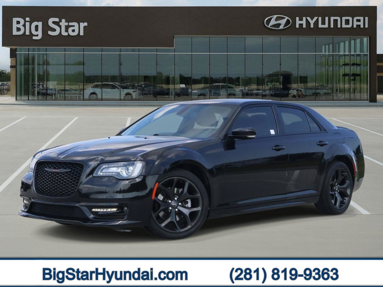Used 2021 Chrysler 300 S w/ S Model Appearance Package RWD image 1