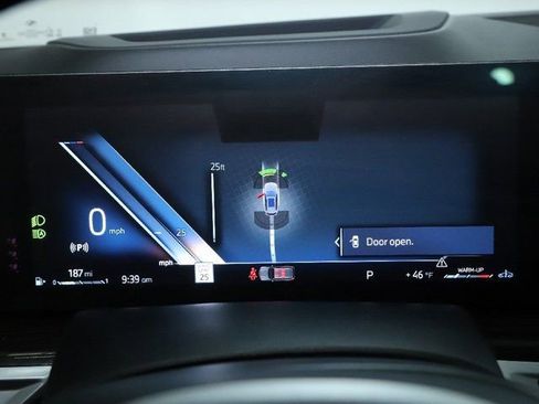 Certified 2024 BMW X5 xDrive40i w/ M Sport Package image 26