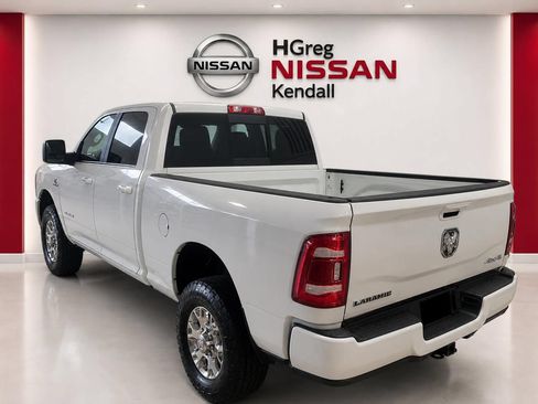 Used 2024 RAM 2500 Laramie AWD/4WD image 2
