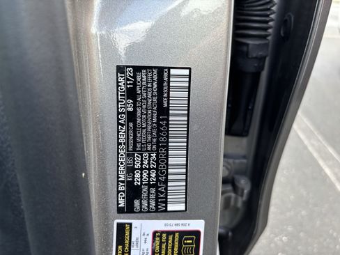 Used 2024 Mercedes-Benz C 300 Sedan image 38