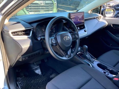 Used 2024 Toyota Corolla LE image 16