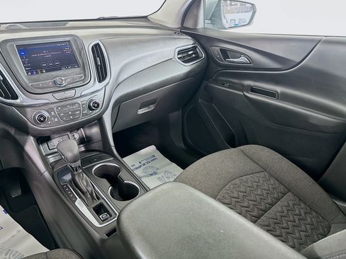 Used 2024 Chevrolet Equinox LT FWD image 21
