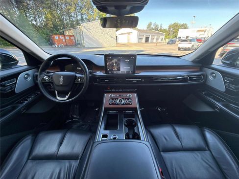 Used 2020 Lincoln Aviator Reserve w/ Equipment Group 201A RWD image 13