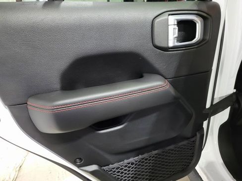 Used 2020 Jeep Wrangler Unlimited Rubicon w/ Dual Top Group image 49