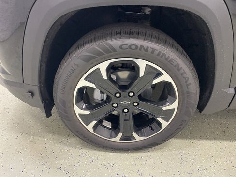 New 2026 Chevrolet Equinox LT w/ Convenience Package II image 8