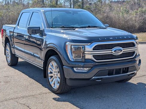 Used 2021 Ford F150 Limited image 3